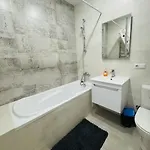 новобудова панорама зелена 261 сихівська пасічна Apartment