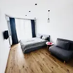 Apartment новобудова панорама зелена 261 сихівська пасічна *