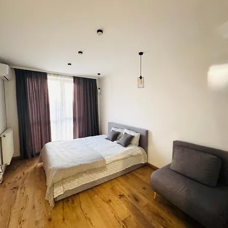 новобудова панорама зелена 261 сихівська пасічна Apartament *