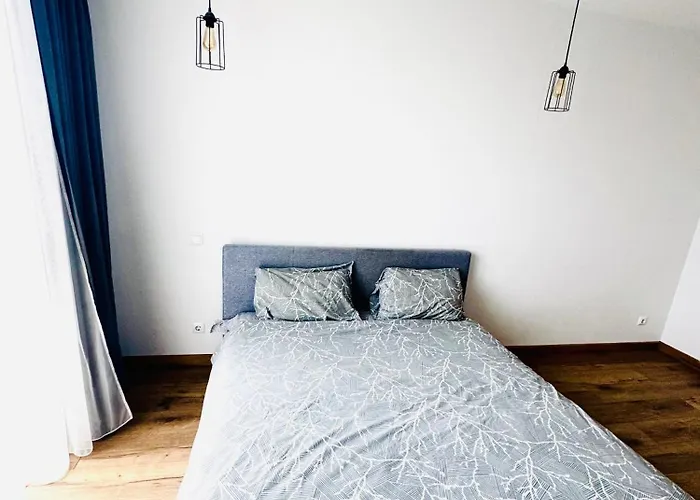 новобудова панорама зелена 261 сихівська пасічна Apartamento Lviv