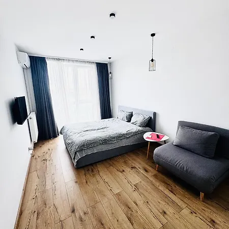 Apartman новобудова панорама зелена 261 сихівська пасічна *
